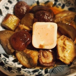 茄子と蒲鉾の煮物